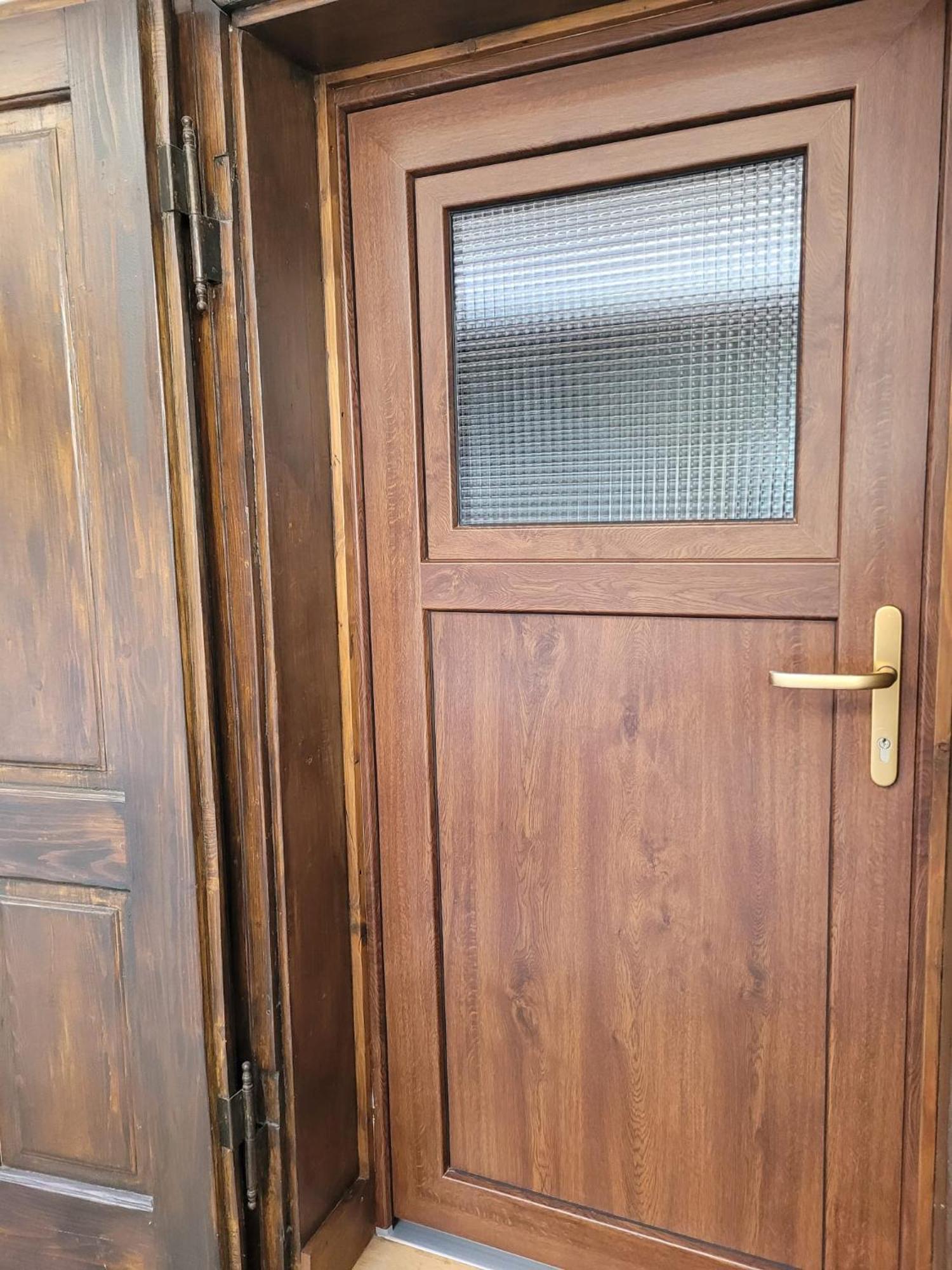 Apartament Lucretia - Centrul Sibiului エクステリア 写真